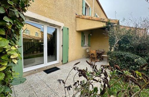 Beziers Apartment | Maison/Parking Privé/Piscine/Wifi/Canal du midi