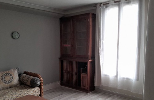 Tremblay-en-France House | Maison Plain Pied Jardin Parking Proche Toutes Commodités