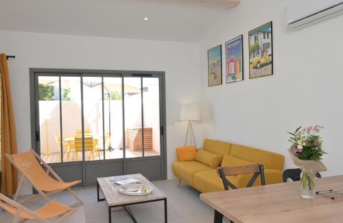 Saint Vivien House | Maison plain-pied 53m² avec terrasse et parking à St-Vivien - FR-1-706-36
