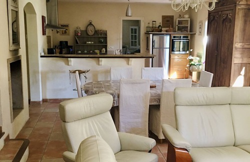 Saint-Antonin-du-Var House | Maison Pour Famille et Amis Avec Source Naturelle , Repos Garanti