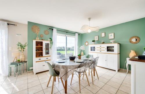 Plouguerneau House | Maison pour 6 avec jardin à 500 m de la plage