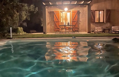 Vedene House | Maison pour 6 avec piscine privée idéalement située