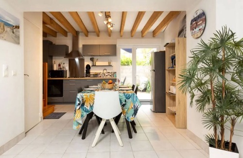 Ille-et-Vilaine House | Maison Près du Port