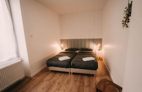 Besancon Apartment | Maison privée, 2 ch. 6 pers. 5 min Gare, Parking