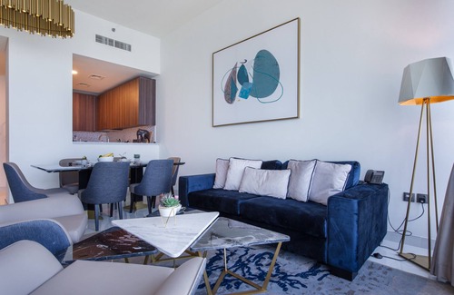 Dubai Media City Apartment | Maison Privee - Chic Coastal Escape w/Sea Views on Palm Entry