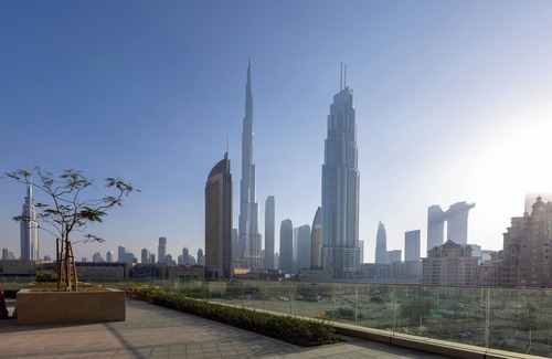 Za'abeel 2 Apartment | Maison Privee - Elegant Urban Stay Just Steps from Burj Khalifa