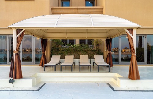 Discovery Gardens Villa | Maison Privee - Exclusive Villa w/Private Pool, Garden and Beach