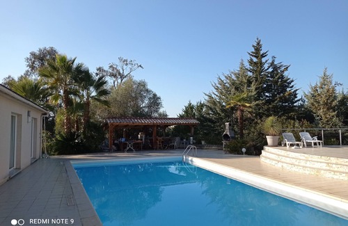 Eccica-Suarella House | Maison Proche de la mer à la Campagne