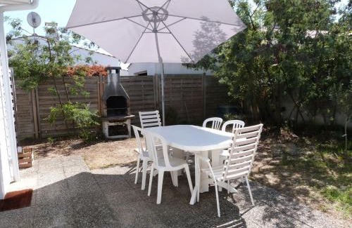 La Tranche-sur-Mer House | Maison Rénovée pour 7 Personnes à 350m de la Plage, Jardin Clos, Confort Moderne - FR-1-194-245