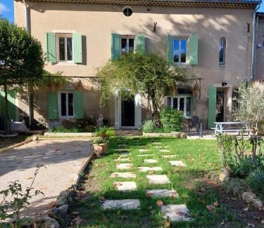 Pernes-les-Fontaines House | Maison Rosiris