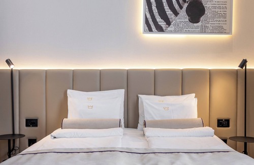 Stari Grad Hotel | Maison Royale