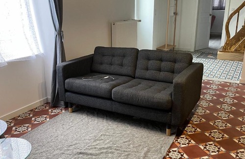 Chahaignes House | Maison spacieuse près du Mans et Tours, idéale pour famille, avec terrasse, jardin et parking - FR-1-410-425