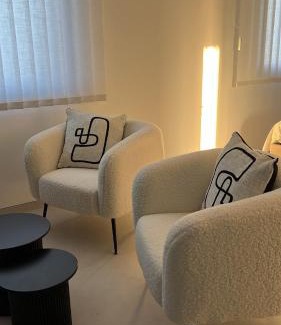 Creches-sur-Saone Apartment | Maison T2 avec spa privatif