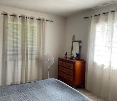 Lunel-Viel Villa | Maison T4 Familiale terrain et piscine