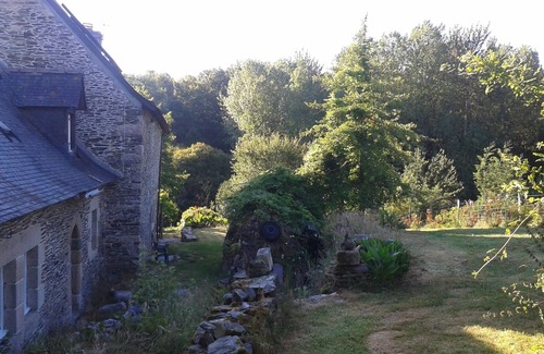 Plouegat-Guerand House | Maison Typique du Finistère Nord