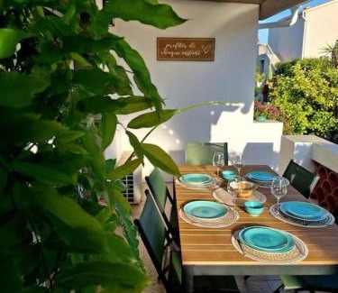Sanary-sur-Mer House | Maison Villa 8min à pied port et plages