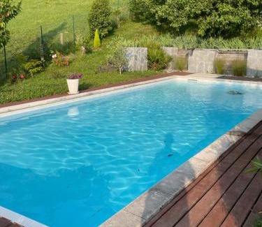 Sevrier Bed & Breakfast | Maison vue lac et piscine