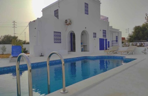 Djerba Midun House | Maison Zahra 03 Suites Avec Piscine