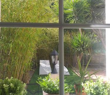 Toulon House | Maisonette avec jardinet sur le bas du Faron