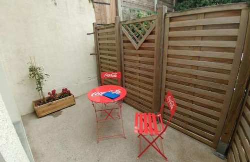Cholet Apartment | Maisonette en HYPERCENTRE calme avec terrasse
