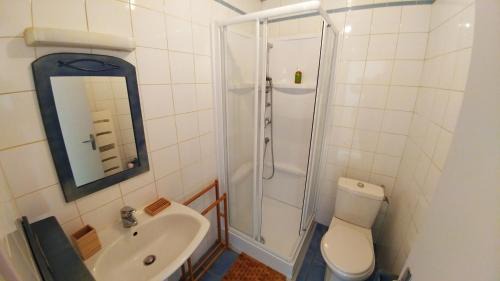 Cholet Apartment | Maisonette en HYPERCENTRE calme avec terrasse