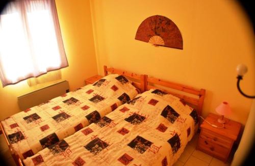 Grospierres House | Maisonette Mirabel 1, 6 Pers, Domaine De Ribiere