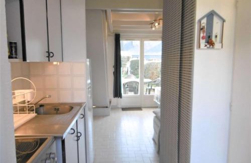 Saint-Jacques Apartment | Maisonnette 3 pièces 4 personnes à 50 m du port de St Jacques - SERVANE