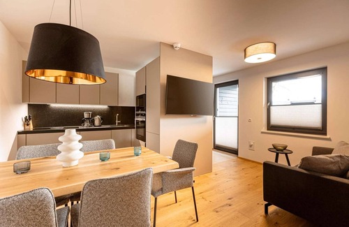 Sankt Martin am Tennengebirge Apartment | Majestic apartment with infinity pool