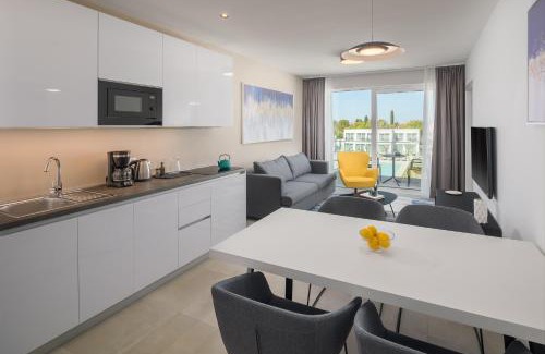 Mali Maj Apartment | Maj Luxury Residence