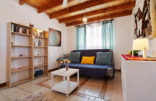 Antigua Apartment | Majada Blanca