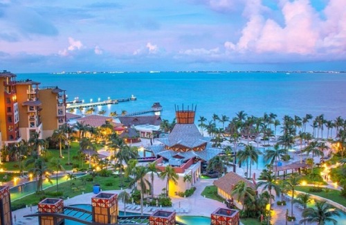 Puerto Juarez Hotel | Majestuoso Villa del Palmar, Cancun