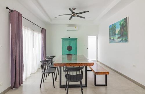 Pratumnak Hill Villa | Majestic Bliss:3BDR pool villa