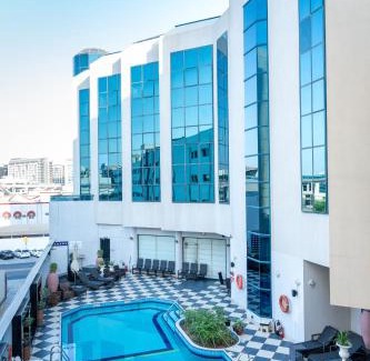 Garhoud Hotel | Majestic Cove Hotel - Formerly Le Méridien Fairway