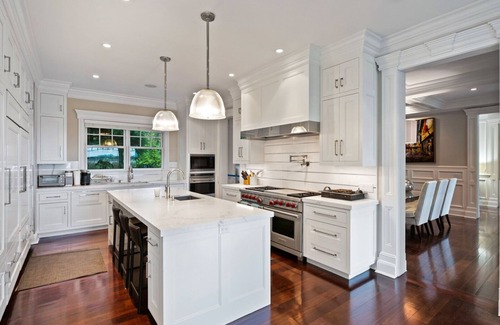 Sagaponack House | Majestic Dutch Colonial retreat sited on two acres of lush acreage,.