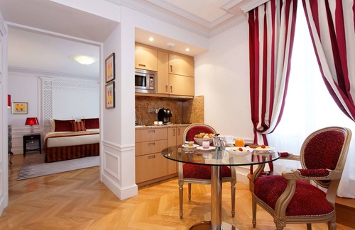Chaillot Hotel | Majestic Hotel - SPA Champs Elysées