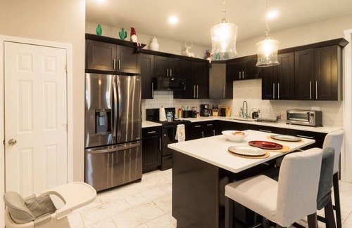 Lithonia House | Majestic House/3BR/8PX/Parking/BBQ at Stonecrest