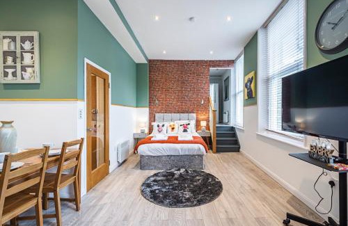 Brondesbury Apartment | Majestic Modern Flat in the heart of London