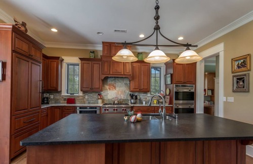 Mill Spring House | Majestic Mountain Retreat with Pool !