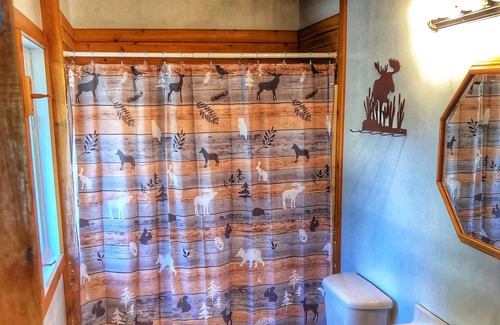 Idaho City House | Majestic Mountain Ranch Idaho City's studio style cabin.