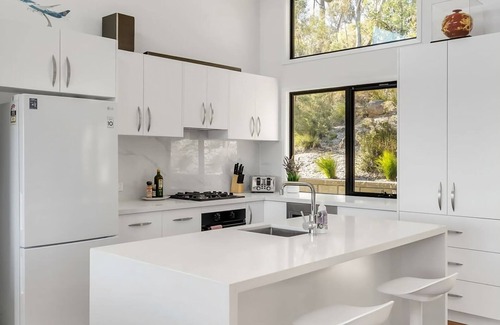 Katoomba House | Majestic Mountain View in Katoomba