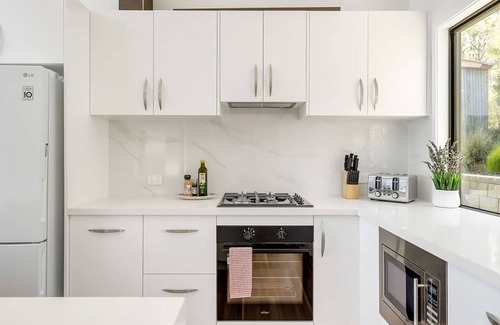 Katoomba House | Majestic Mountain View in Katoomba