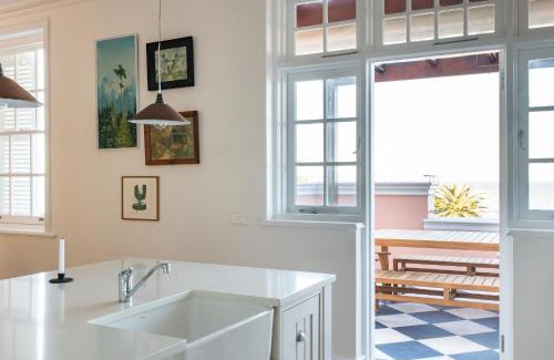Kalk Bay Apartment | Majestic Penthouse