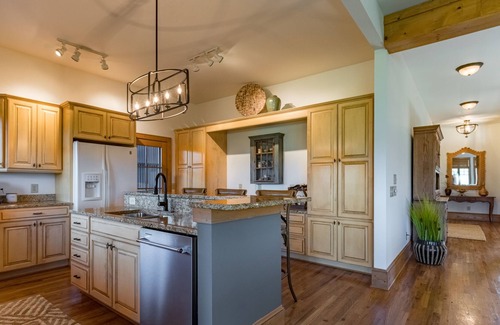 Cullowhee Condo | Majestic views from this fabulous condo in Trillium Links & Lake Club community!