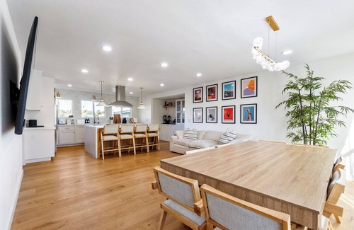 Crenshaw Villa | Majestic Villa with incredible views and hot tub