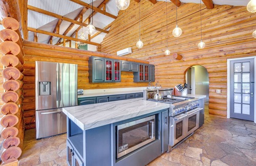 Alpine Cabin | Majestic Yellowstone-Style Log Cabin on 27 acres