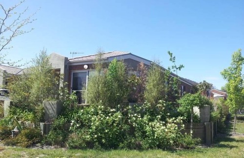 Watson House | Majura House - home away from home