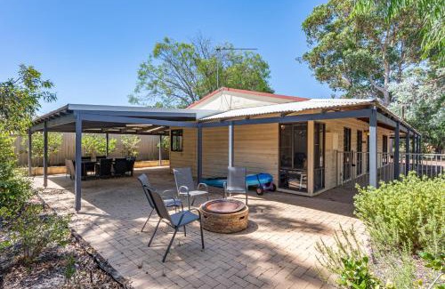 Dunsborough House | Majuvary