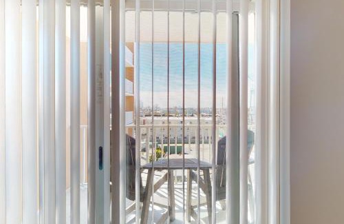 Midtown Ocean City Hotel | Makai 403