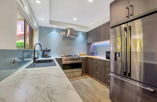 Mount Coolum Apartment | Makai Hawaiian for direction towards the ocean