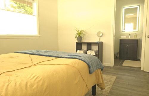 Keaau House | Makai Side Hale